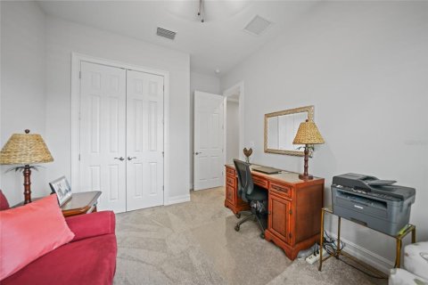 House in Punta Gorda, Florida 3 bedrooms, 205.87 sq.m. № 1586772 - photo 25