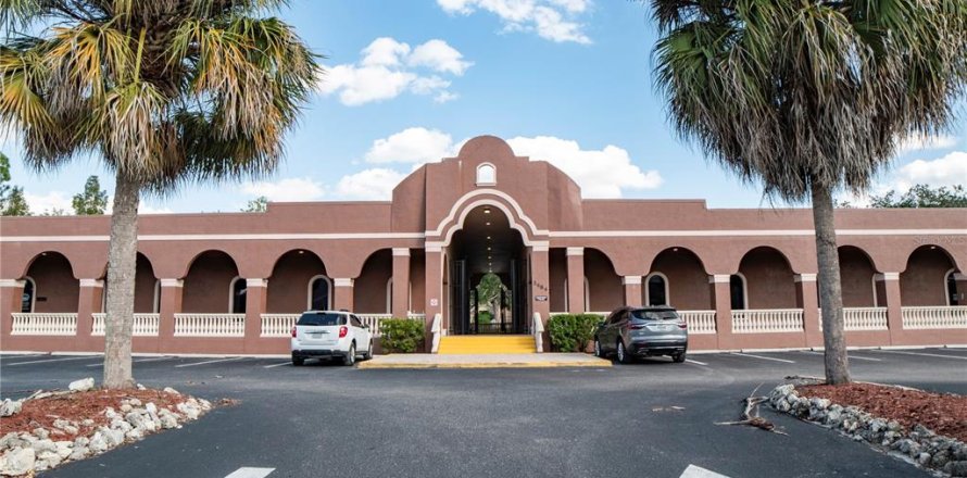 Propiedad comercial en Port Charlotte, Florida № 1544805