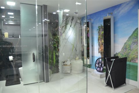 Townhouse in Doral, Florida 3 bedrooms, 159.05 sq.m. № 1689419 - photo 30
