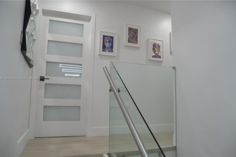 Townhouse in Doral, Florida 3 bedrooms, 159.05 sq.m. № 1689419 - photo 16