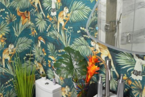 Townhouse in Doral, Florida 3 bedrooms, 159.05 sq.m. № 1689419 - photo 19