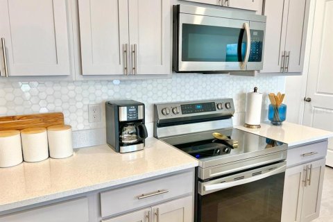 Townhouse in Davenport, Florida 3 bedrooms, 146.79 sq.m. № 1722574 - photo 9