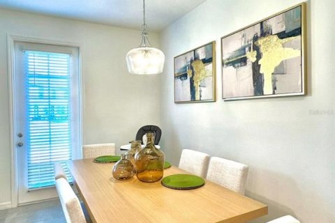 Townhouse in Davenport, Florida 3 bedrooms, 146.79 sq.m. № 1722574 - photo 14