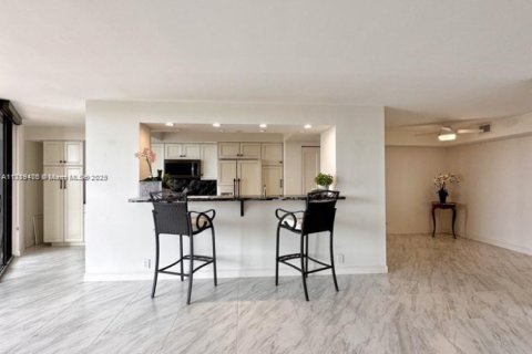 Copropriété à vendre à Miami, Floride: 2 chambres, 127.83 m2 № 1711975 - photo 20