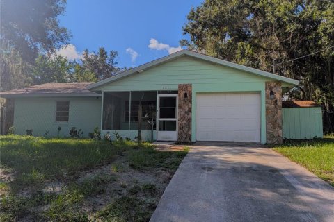 House in Avon Park, Florida 2 bedrooms, 93.09 sq.m. № 2310179