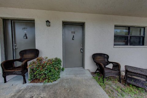 Condominio en alquiler en Clearwater, Florida, 1 dormitorio, 45.52 m2 № 1903990 - foto 1