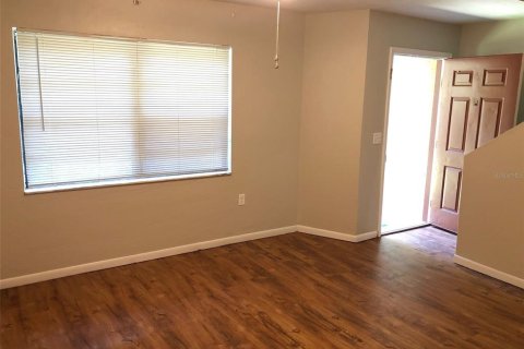 Adosado en alquiler en Gainesville, Florida, 2 dormitorios, 91.04 m2 № 1901160 - foto 6