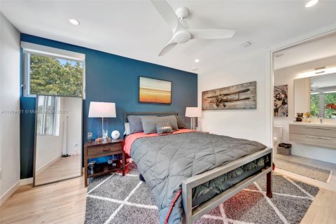 House in Fort Lauderdale, Florida 4 bedrooms, 280.56 sq.m. № 2024940 - photo 26