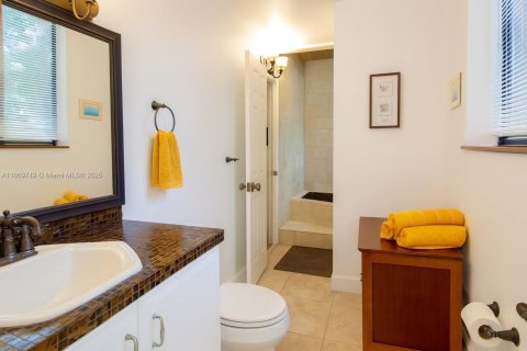 House in Miami, Florida 1 bedroom, 78.6 sq.m. № 1896921 - photo 12