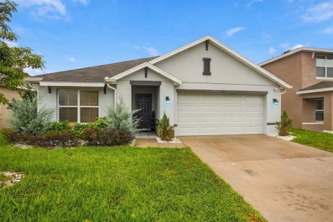 Villa ou maison à Spring Hill, Floride 3 chambres, 155.52 m2 № 2410713