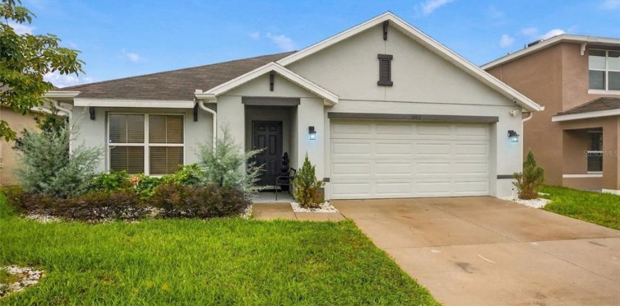 Villa ou maison à Spring Hill, Floride 3 chambres, 155.52 m2 № 2410713