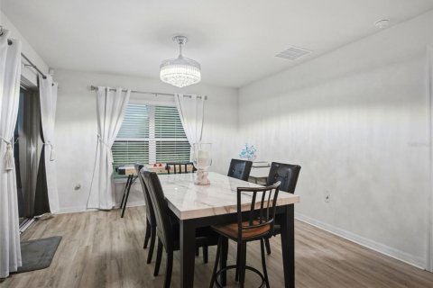 Villa ou maison à vendre à Spring Hill, Floride: 3 chambres, 155.52 m2 № 2410713 - photo 11