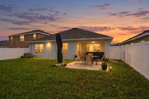 Villa ou maison à vendre à Spring Hill, Floride: 3 chambres, 155.52 m2 № 2410713 - photo 25