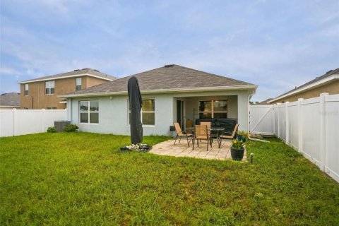 Villa ou maison à vendre à Spring Hill, Floride: 3 chambres, 155.52 m2 № 2410713 - photo 30