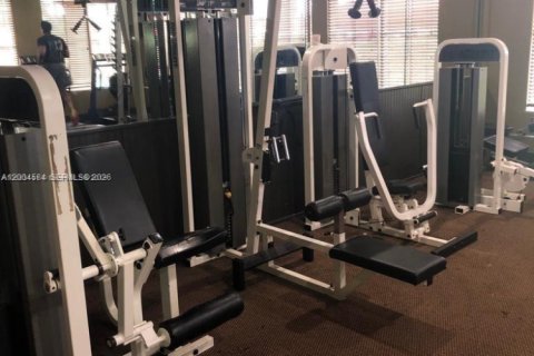 Condo in West Palm Beach, Florida, 1 bedroom  № 2068630 - photo 16