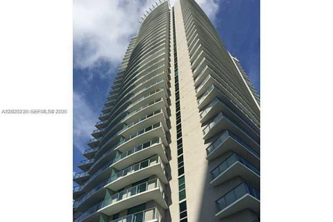Studio à Condo à Miami, Floride  № 2168345