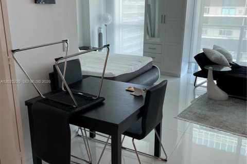 Copropriété à louer à Miami, Floride: 49.24 m2 № 2168345 - photo 17