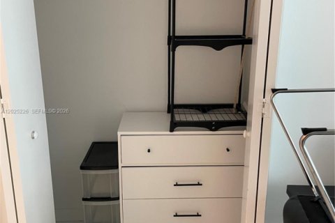 Copropriété à louer à Miami, Floride: 49.24 m2 № 2168345 - photo 18
