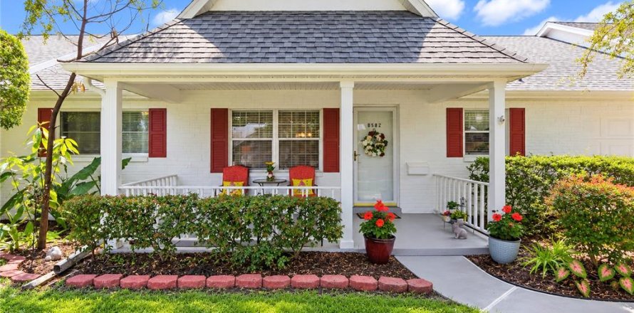 Casa en Ocala, Florida 2 dormitorios, 142.14 m2 № 2385895