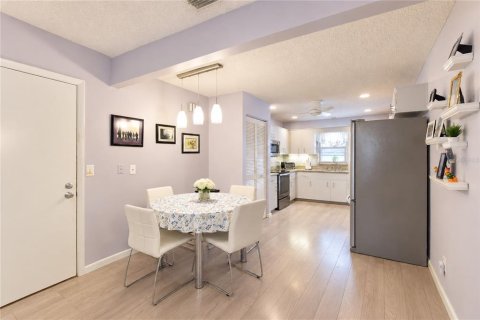Casa en venta en Ocala, Florida, 2 dormitorios, 142.14 m2 № 2385895 - foto 24