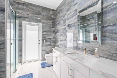 Villa ou maison à vendre à Palmetto Bay, Floride: 4 chambres, 206.24 m2 № 1933753 - photo 21