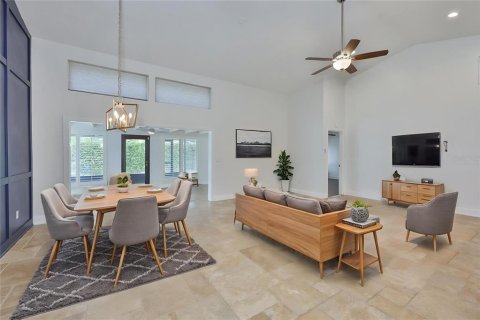 Casa en venta en Tampa, Florida, 3 dormitorios, 172.8 m2 № 2203650 - foto 2