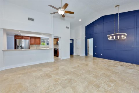Casa en venta en Tampa, Florida, 3 dormitorios, 172.8 m2 № 2203650 - foto 15