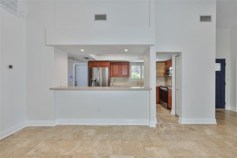 Casa en venta en Tampa, Florida, 3 dormitorios, 172.8 m2 № 2203650 - foto 14
