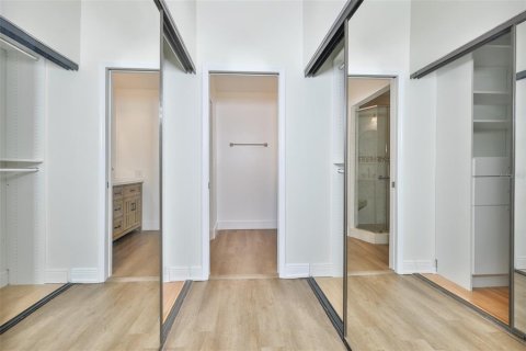 Casa en venta en Tampa, Florida, 3 dormitorios, 172.8 m2 № 2203650 - foto 30