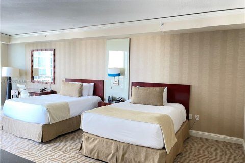 Купить кондоминиум в Санни-Айлс-Бич, Флорида 42.46м2, № 2015334 - фото 13