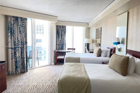 Купить кондоминиум в Санни-Айлс-Бич, Флорида 42.46м2, № 2015334 - фото 11