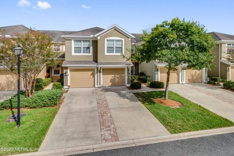 Condo in Jacksonville, Florida, 3 bedrooms  № 771280 - photo 1