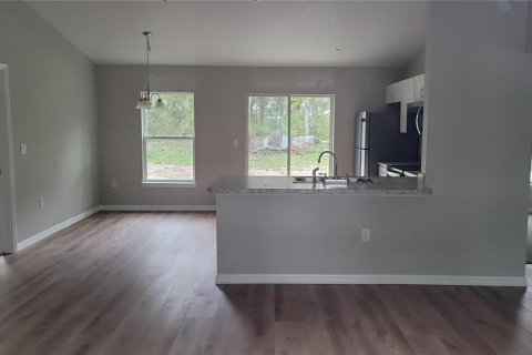 House in Dunnellon, Florida 3 bedrooms, 101.17 sq.m. № 1743600 - photo 3