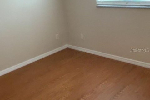 Villa ou maison à louer à North Port, Floride: 3 chambres, 127.46 m2 № 2101681 - photo 8