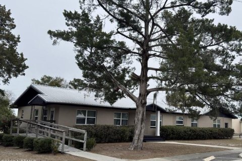 Immobilier commercial à Keystone Heights, Floride № 2136998