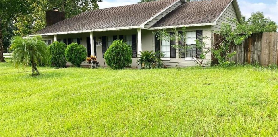 Villa ou maison à Kissimmee, Floride 3 chambres, 180.97 m2 № 2394076