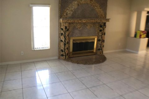 Villa ou maison à louer à Kissimmee, Floride: 3 chambres, 180.97 m2 № 2394076 - photo 13