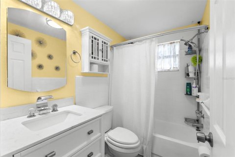 Villa ou maison à vendre à Saint Petersburg, Floride: 2 chambres, 121.7 m2 № 2277839 - photo 25