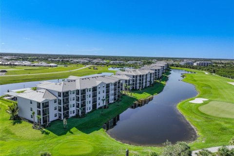 Copropriété à louer à Punta Gorda, Floride: 2 chambres, 111.3 m2 № 1572937 - photo 3