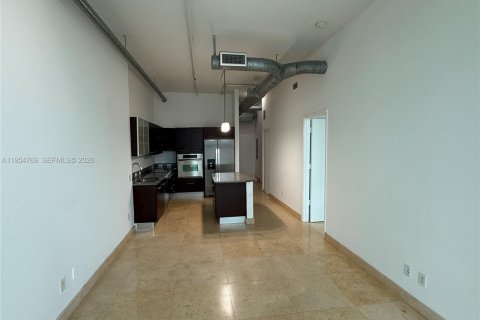 Condominio en venta en Aventura, Florida, 2 dormitorios, 75.81 m2 № 2008462 - foto 3