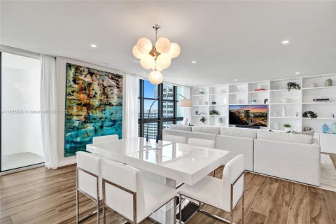 Condo in Miami Beach, Florida, 3 bedrooms  № 1878024 - photo 26