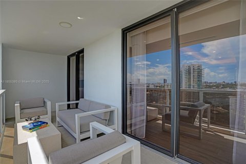Condo in Miami Beach, Florida, 3 bedrooms  № 1878024 - photo 23
