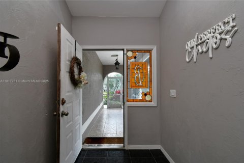 Casa en venta en Lehigh Acres, Florida, 4 dormitorios № 1942902 - foto 9