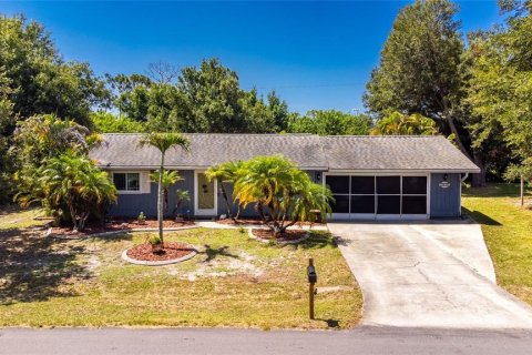 Casa en Englewood, Florida 2 dormitorios, 86.96 m2 № 2216640