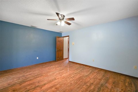 Casa en venta en Sorrento, Florida, 4 dormitorios, 291.34 m2 № 1663349 - foto 24