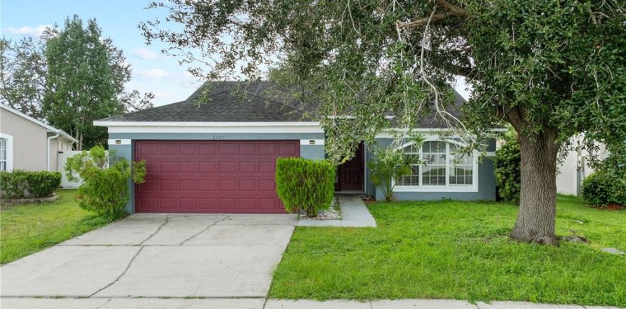 Casa en Kissimmee, Florida 3 dormitorios, 145.95 m2 № 1903082