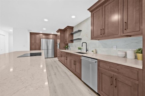 Casa en venta en Largo, Florida, 3 dormitorios, 165.18 m2 № 1804839 - foto 13