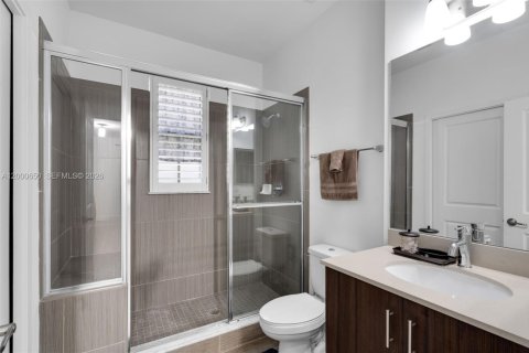 Casa en alquiler en Tamarac, Florida, 4 dormitorios, 226.68 m2 № 2253052 - foto 21