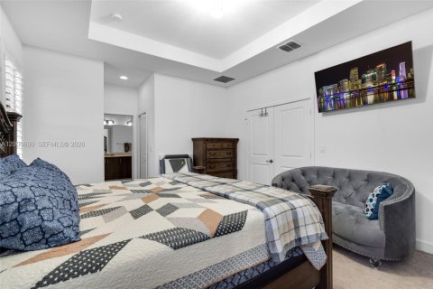 Casa en alquiler en Tamarac, Florida, 4 dormitorios, 226.68 m2 № 2253052 - foto 29