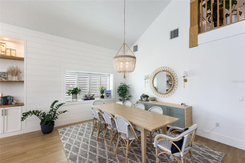 Casa en venta en Bradenton, Florida, 5 dormitorios, 560.76 m2 № 2430624 - foto 15